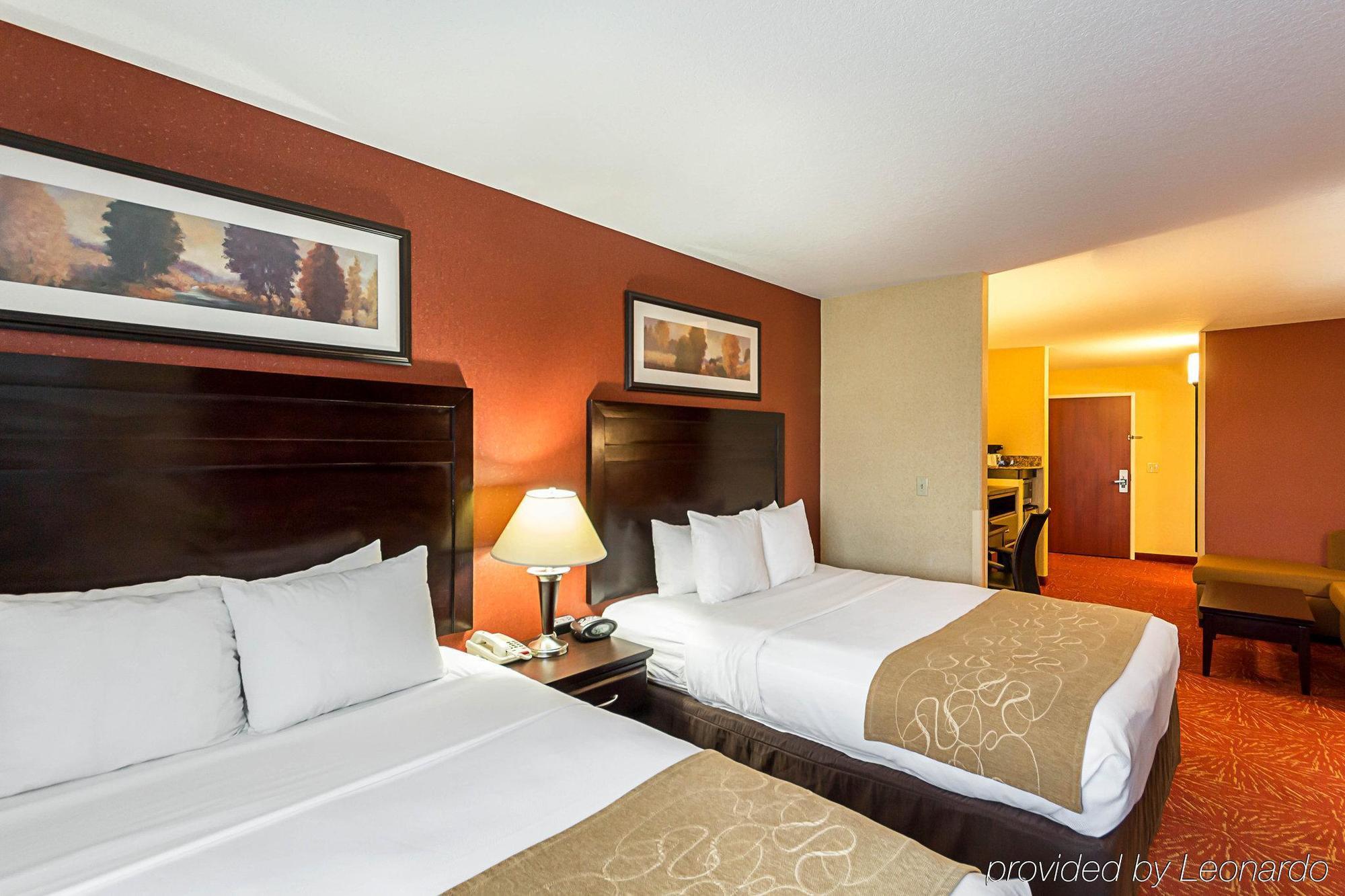 Comfort Suites Airport Wichita Esterno foto